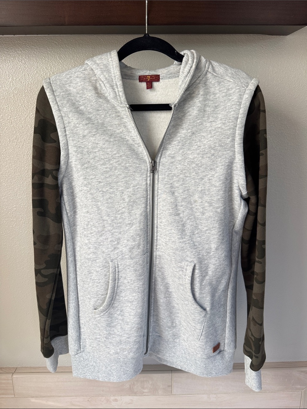 7 For All Mankind Light Gray Zip-Up Hoodie with Olive Camo Sleeves
